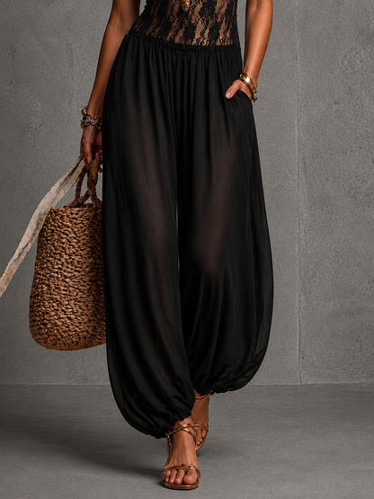 Laia - Mono halter con encaje fluido