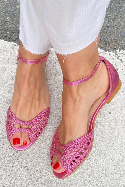 Isadora · Sandalias Trenzadas Doradas