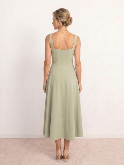 Vestido midi con escote cuadrado