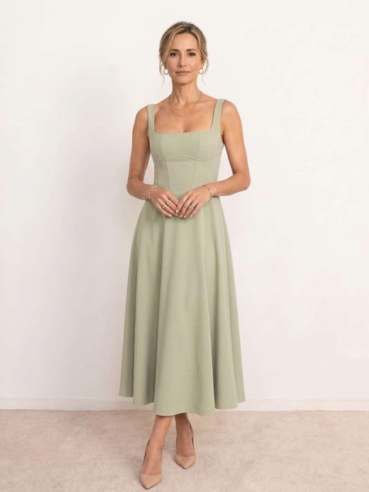 Vestido midi con escote cuadrado